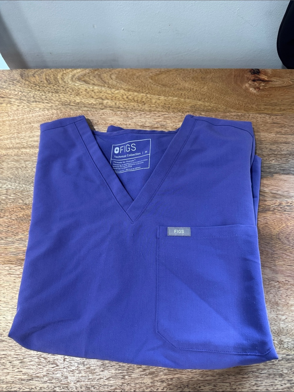 Women’s Figs Amethyst Catarina Scrub Top